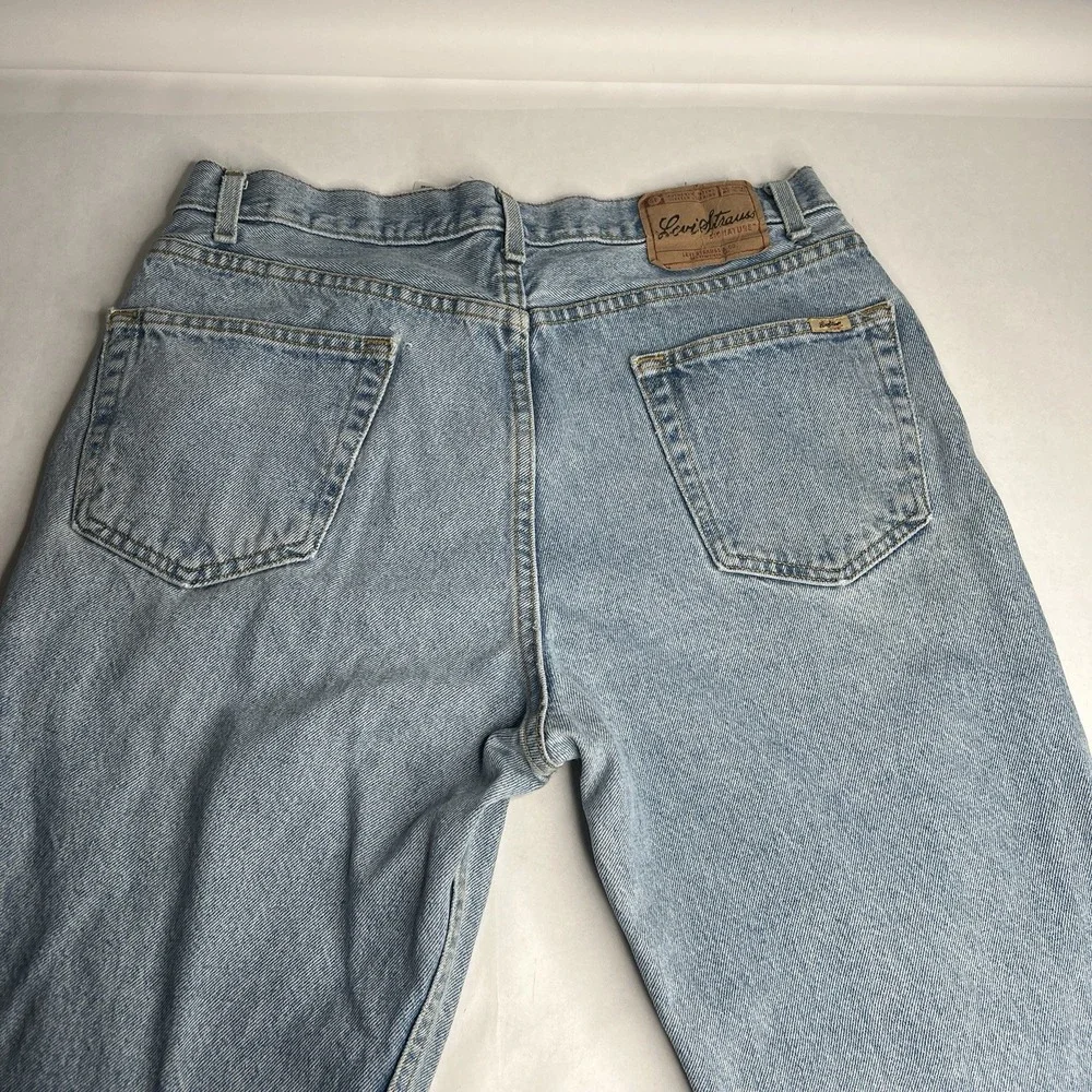 Levi Strauss Signature Men's Relaxed Jeans 36x30 100% Cotton Light‎ wash Work